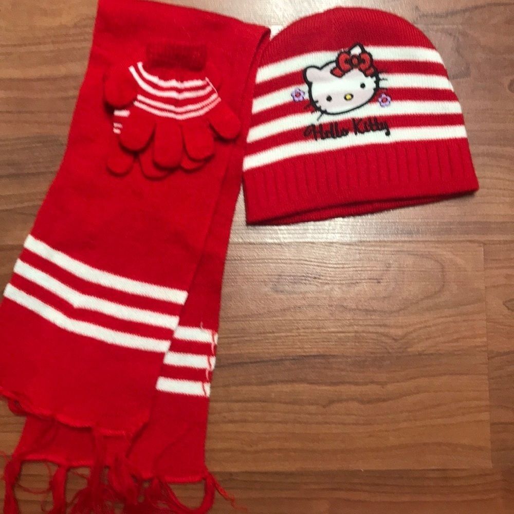 Baby girl Hello Kitty beanie and mittens sets - Picture 5 of 6